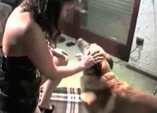 MILF wants her pussy licked thoroughly