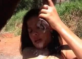 Insane horse gets a deepthroat blowjob